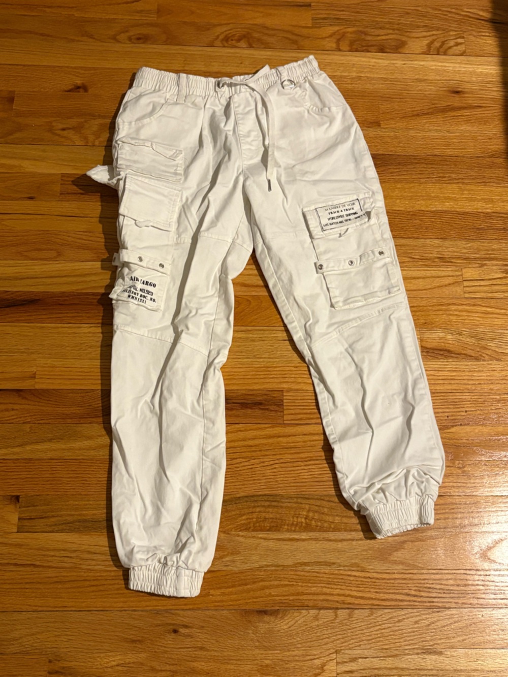 Maniere De Voir White Cargo Joggers with Patch Details